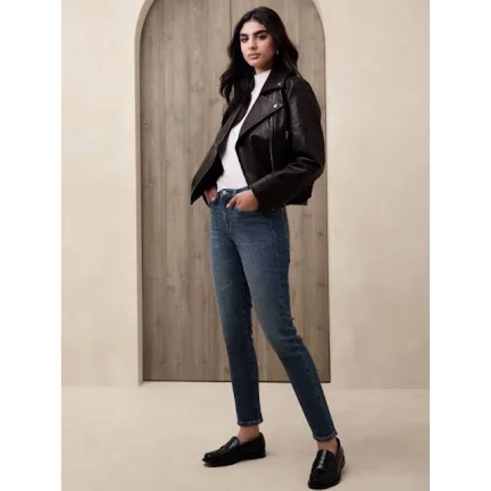 Banana Republic Women’s Mid Rise Skinny Medium Wash Blue Jeans, Size 30